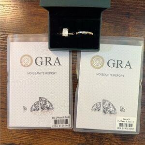 NWT Elegant Moissanite Rings with GRA Certification - size 6